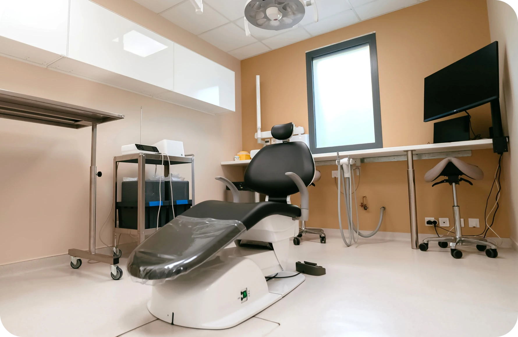 cabinet dentaire dentisterie adhesive lagnieu  Dr Benjamin Girod